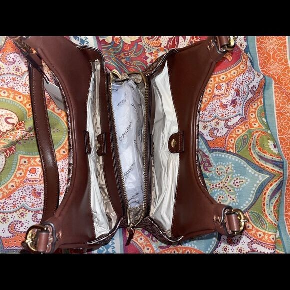 👜 Calvin Klein Monogram Chain Strap Hobo Bag - Picture 5 of 12